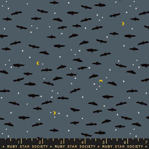 TINY FRIGHTS | Bats Ghostly