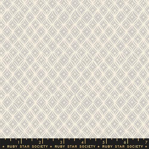 ACHROMA | Mini Macrame Oyster