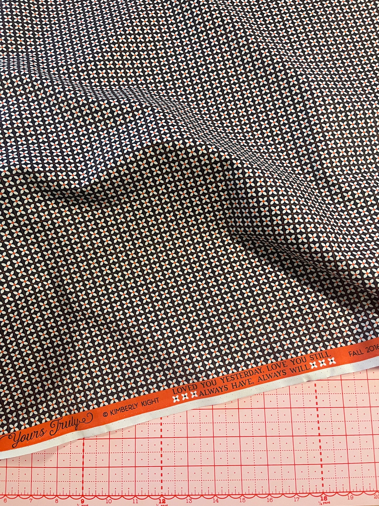 VINTAGE C+S | Yours Truly